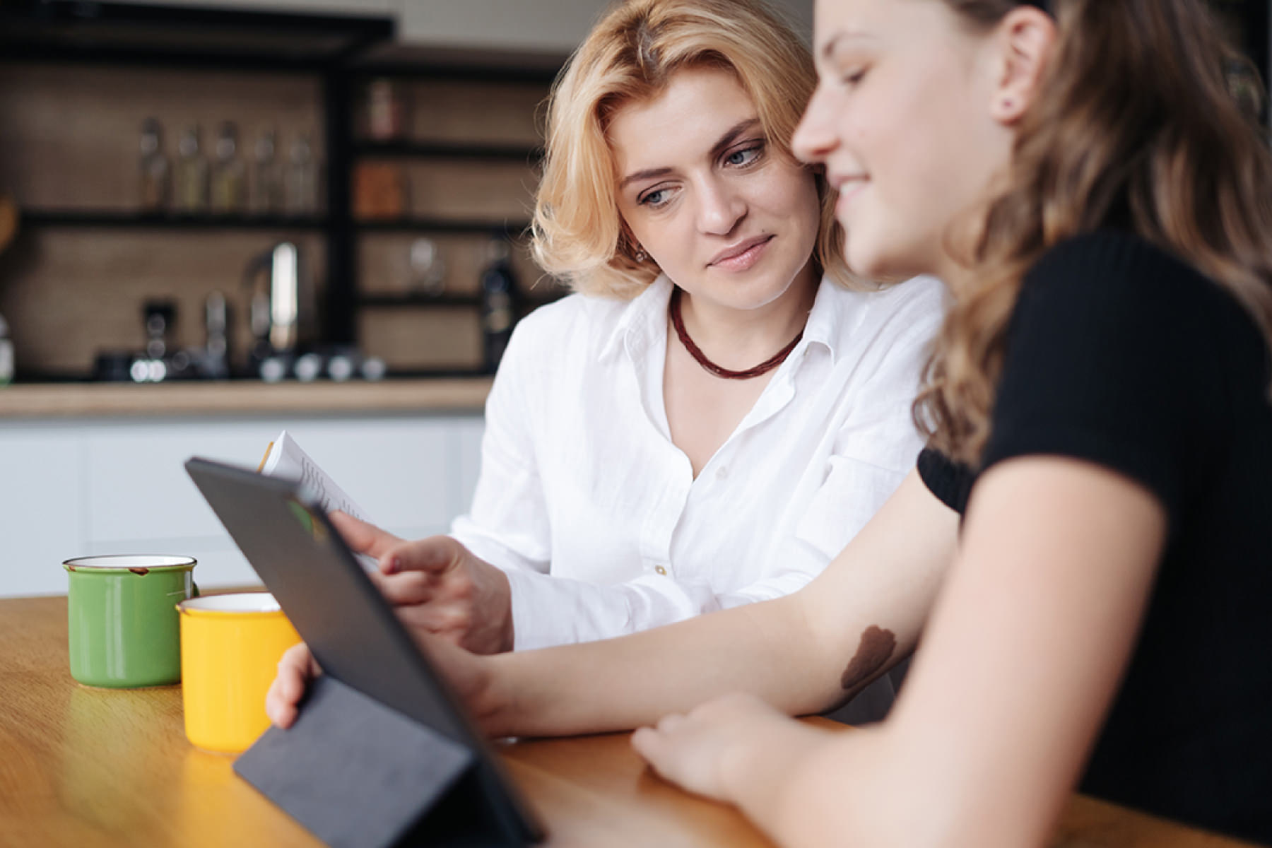 Image de How to help your child in a cyberbullying situation